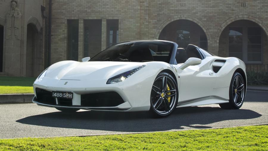  Ferrari 488 Spider 2016 года  (AU) (фото 14 из 23)
